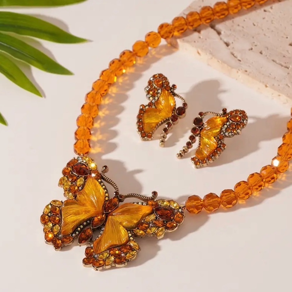 Butterfly Necklace and Earrings set - Picture 3 of 3